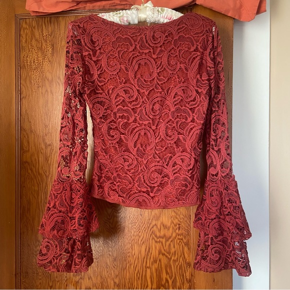 3/$20 Charlotte Russe y2k 00s lace ruffle flare top - Picture 2 of 10